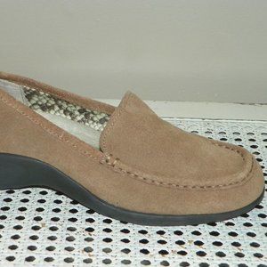 NEW ANNE KLEIN SPORT Suede Loafers Sz 7.5 M